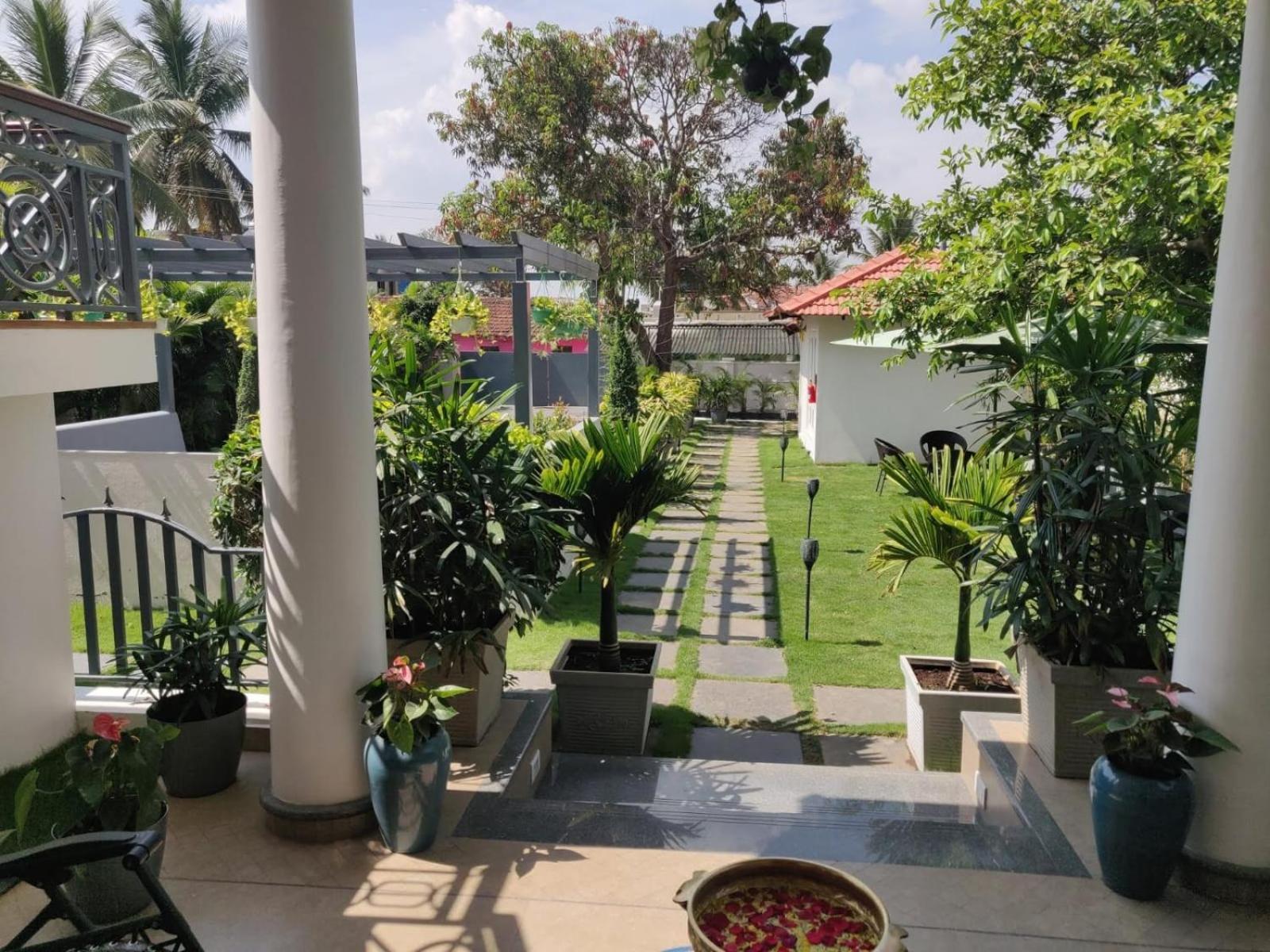 The Elegant Homes Kushālnagar エクステリア 写真