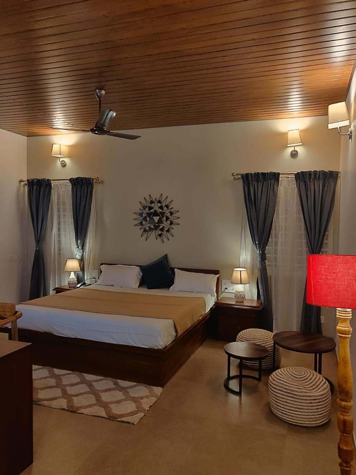 The Elegant Homes Kushālnagar エクステリア 写真